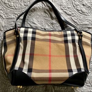BURBERRY House Check Small Canterbury Tote Black